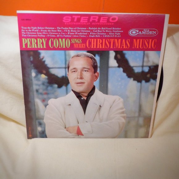 ~~~ PERRY COMO ~~~ Sings Merry CHRISTMAS MUSIC - Picture 1 of 2